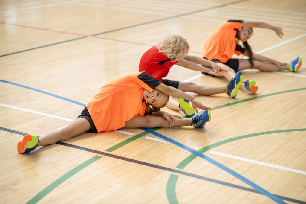 Fit for School - PE lesson in a sports hall